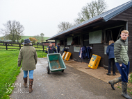 AK181121-107 - Alan King Visit